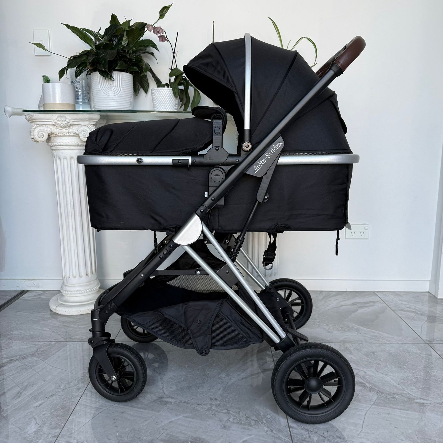 Stridex 3-in-1 Baby Stroller Travel System – with Crown Capsule & Base