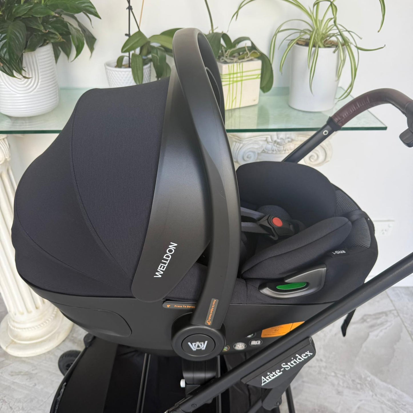 Stridex 3-in-1 Baby Stroller Travel System – with Crown Capsule & Base