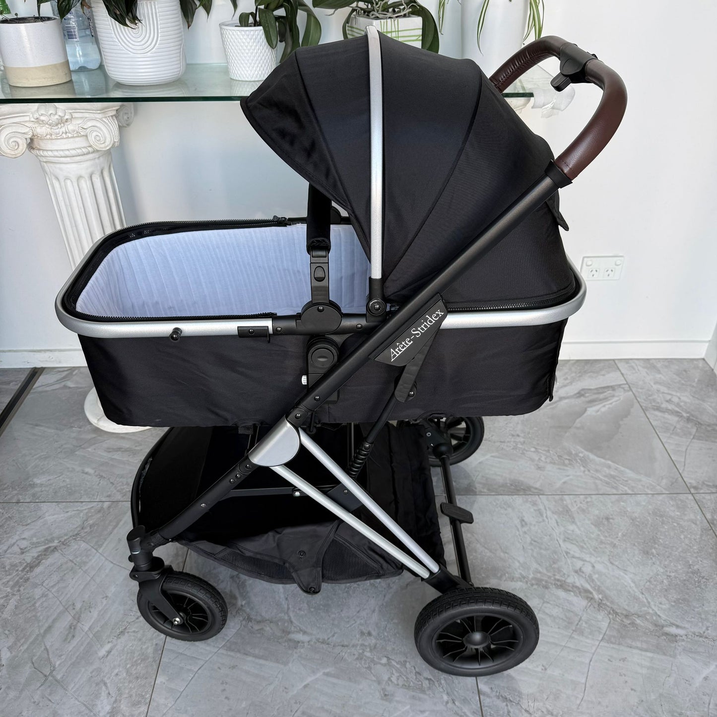 Stridex 3-in-1 Baby Stroller Travel System – with Crown Capsule & Base