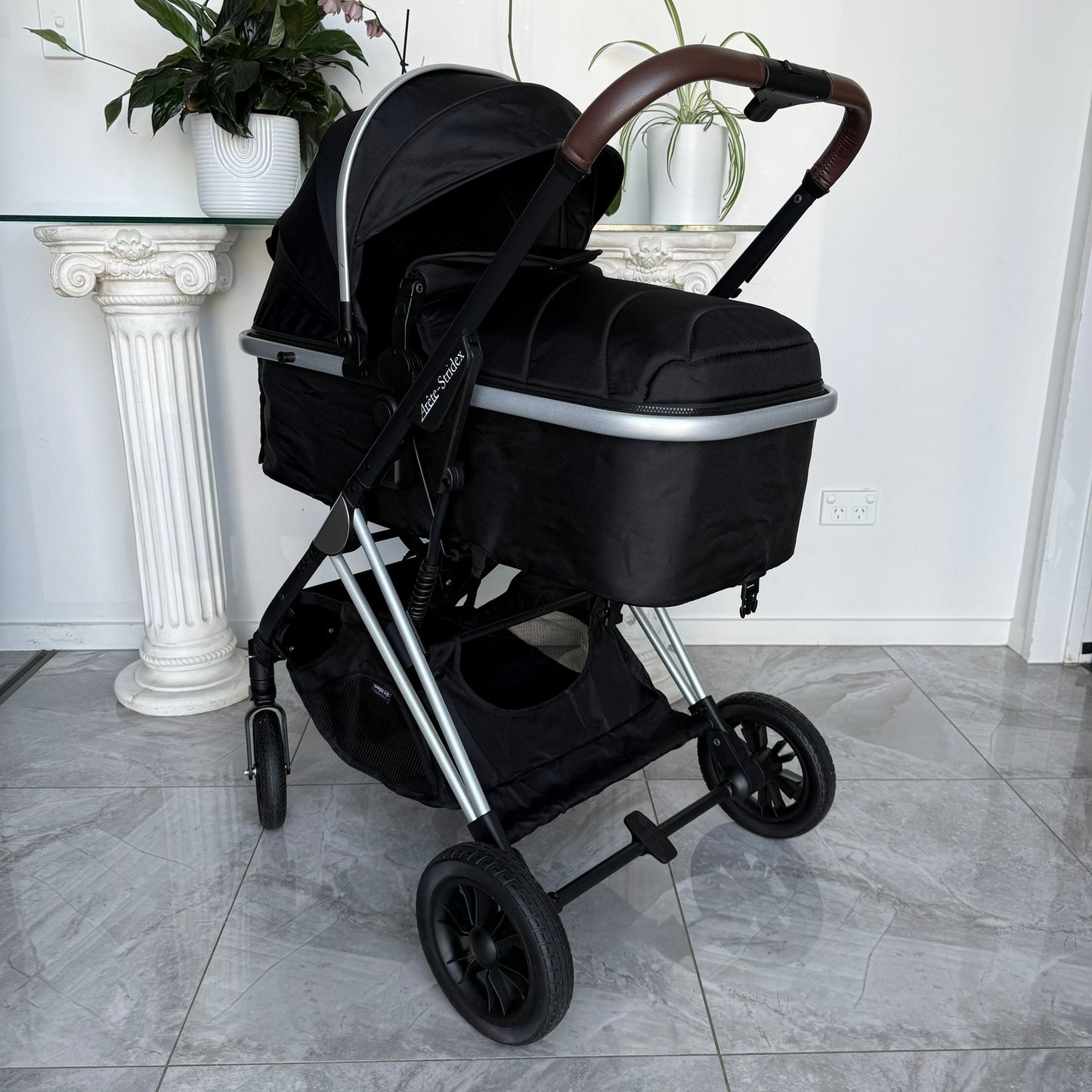 Stridex 3-in-1 Baby Stroller Travel System – with Crown Capsule & Base