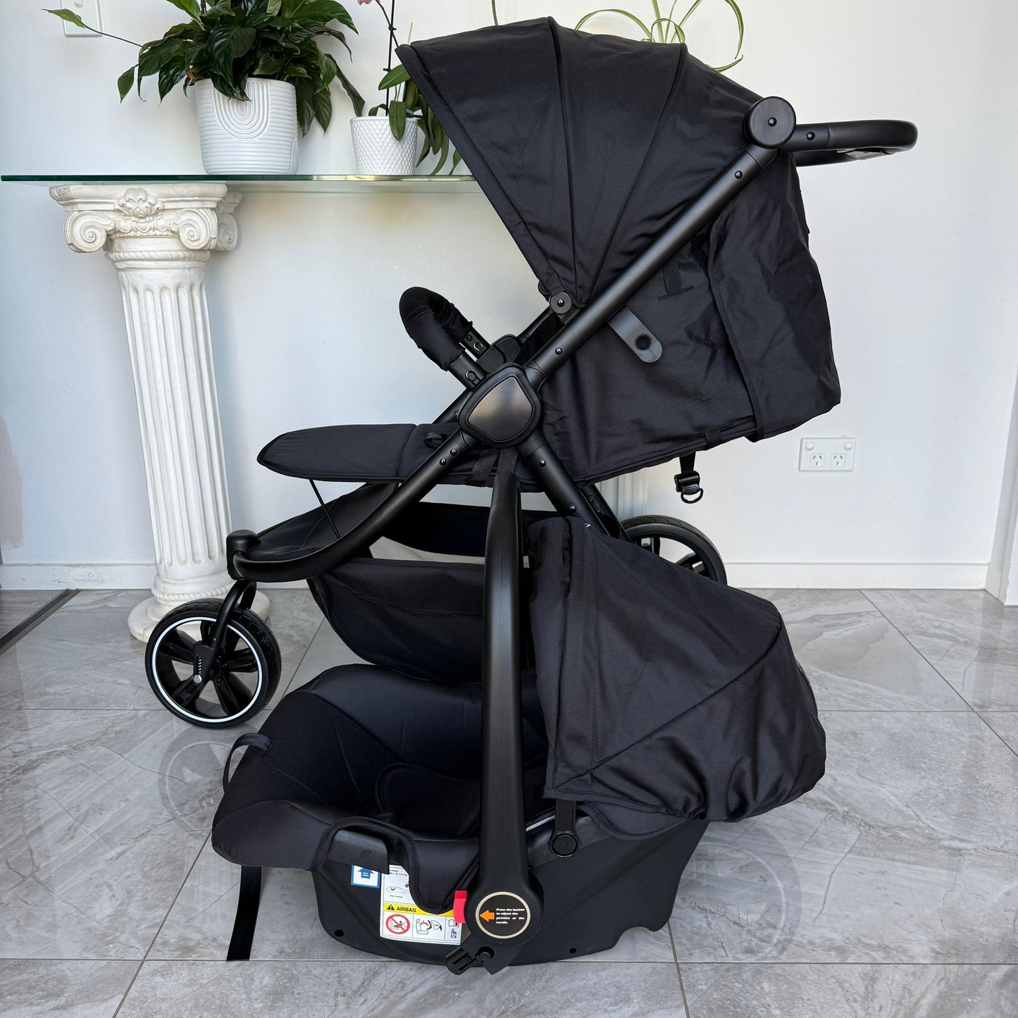 Arete - Jogger Travel System With Capsule