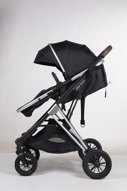 Arête Stridex 3-in-1 travel system in black with capsule