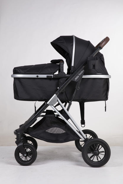 Arête Stridex pram in black – bassinet and reversible seat