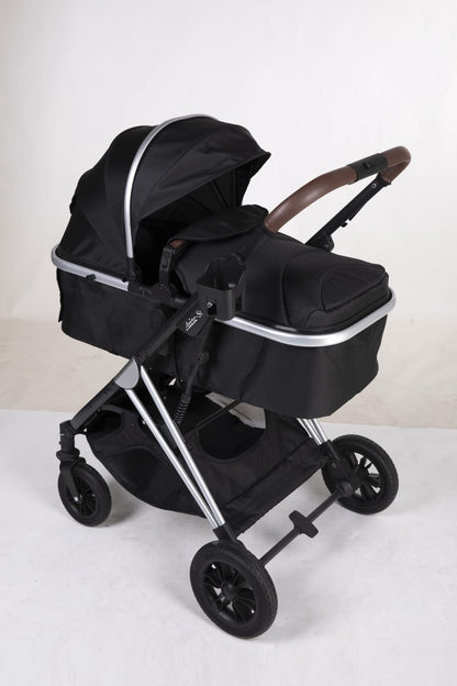 Arête Stridex pram in black – bassinet and reversible seat