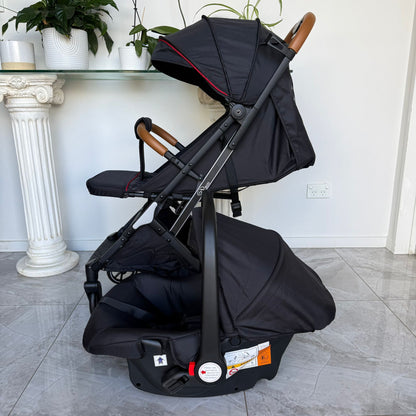 Light Weight Travel System With Capsule
